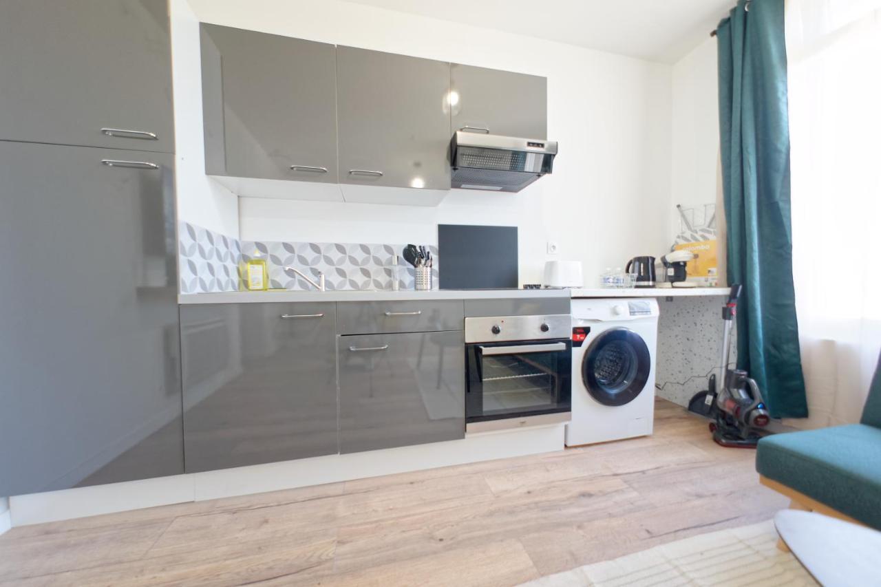 L'Azur - 3 Personnes - Bureau & Wifi Apartment แปร์ปินญอง ภายนอก รูปภาพ