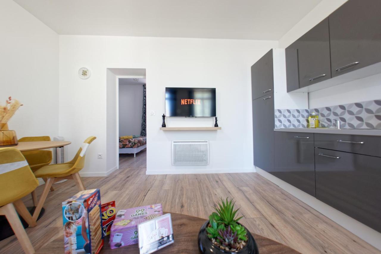L'Azur - 3 Personnes - Bureau & Wifi Apartment แปร์ปินญอง ภายนอก รูปภาพ