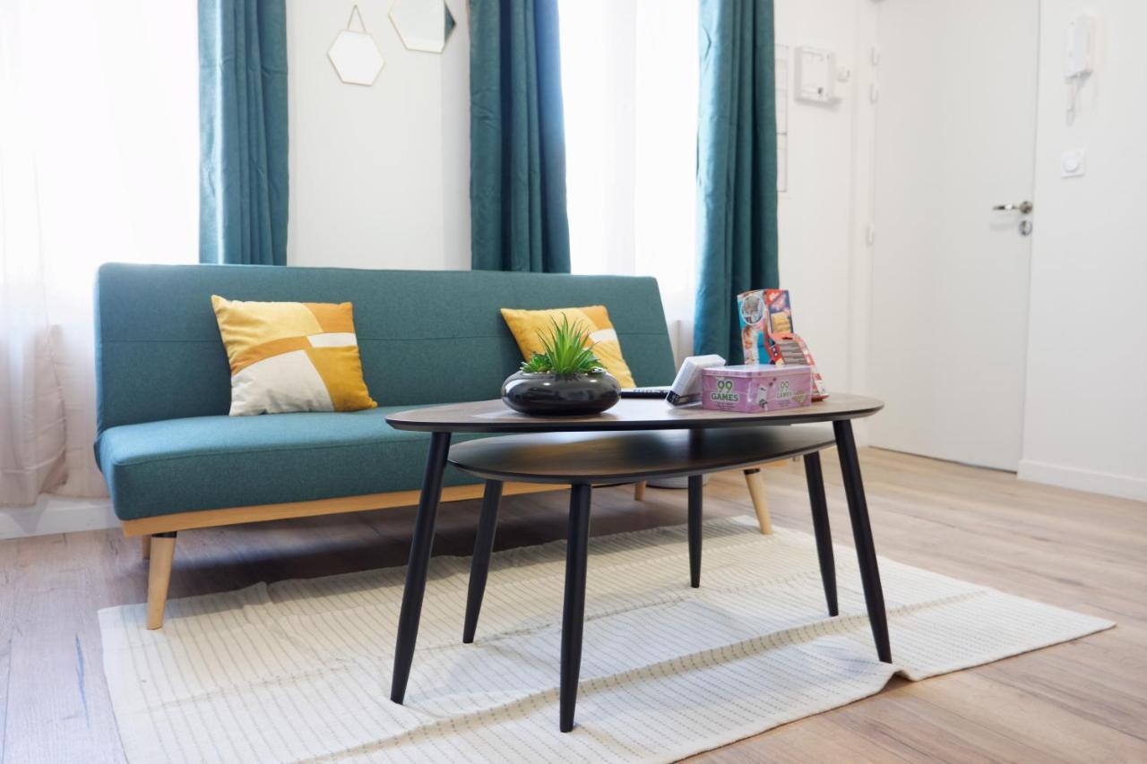 L'Azur - 3 Personnes - Bureau & Wifi Apartment แปร์ปินญอง ภายนอก รูปภาพ